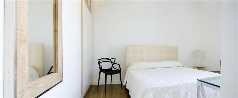 Agora Apartments Sorrento Eksteriør bilde
