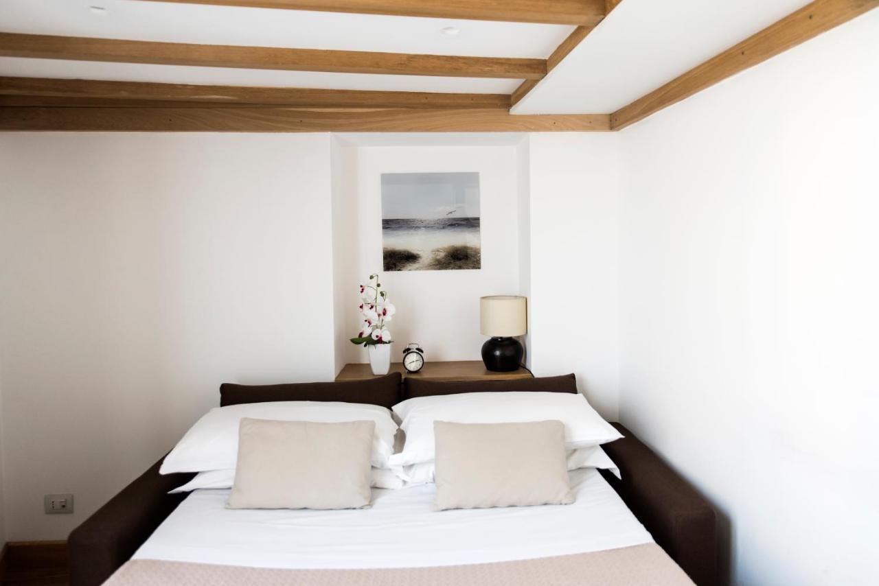 Agora Apartments Sorrento Eksteriør bilde